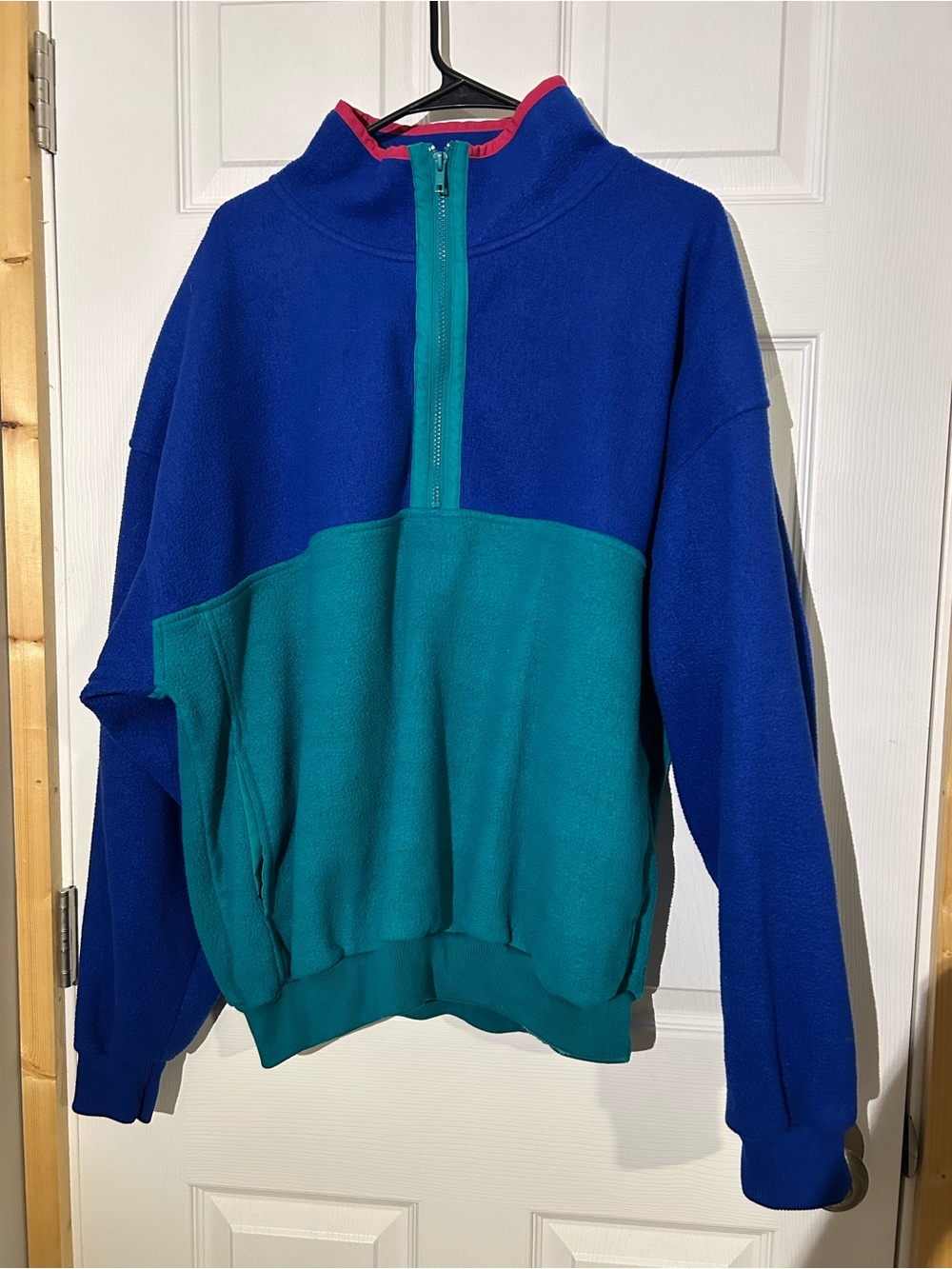 1990s Blue and Teal Colorblock Quarter-Zip Fleece